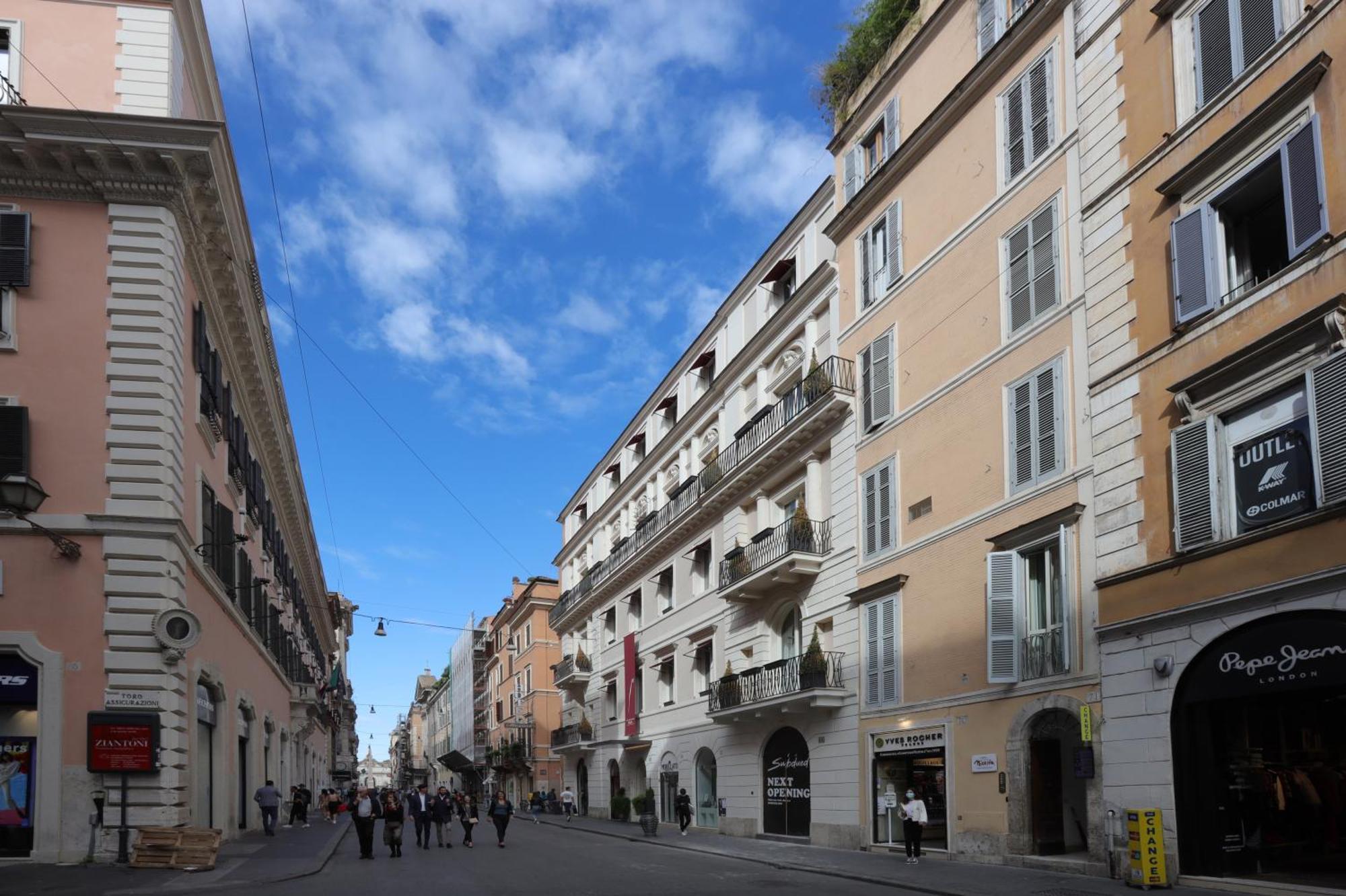 Nsm 71Viadelcorso Appartamento Con Terrazzo Řím Exteriér fotografie