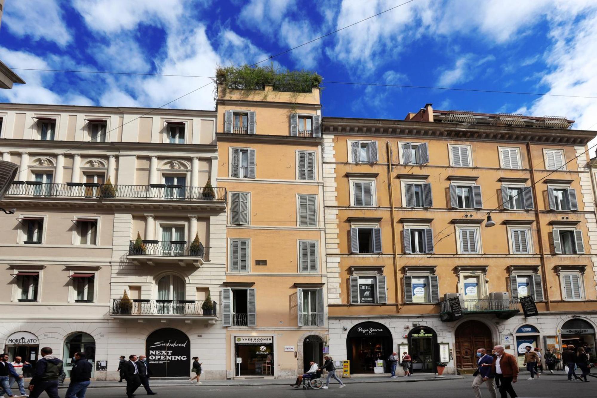 Nsm 71Viadelcorso Appartamento Con Terrazzo Řím Exteriér fotografie