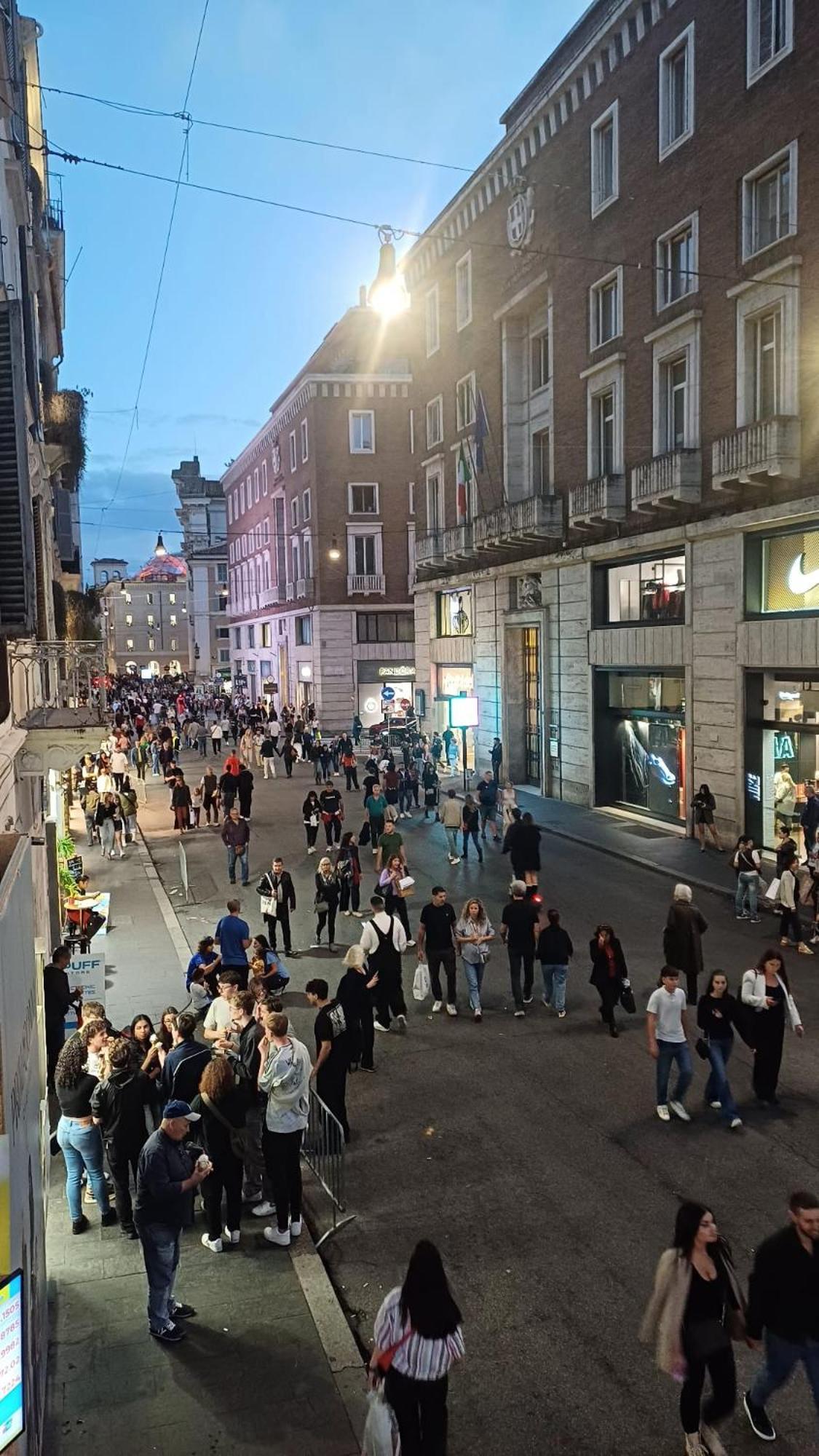 Nsm 71Viadelcorso Appartamento Con Terrazzo Řím Exteriér fotografie